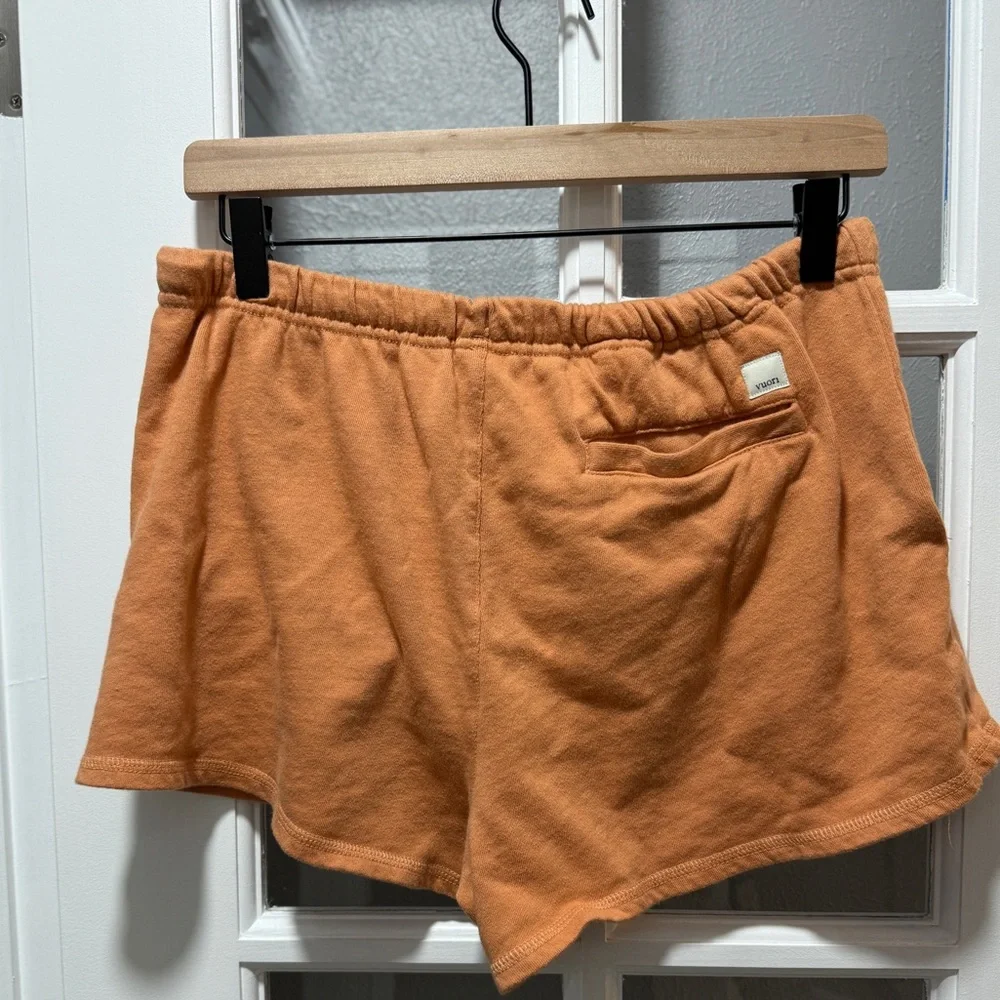 Vuori Women's Sunnyside Short - Picture 7 of 10